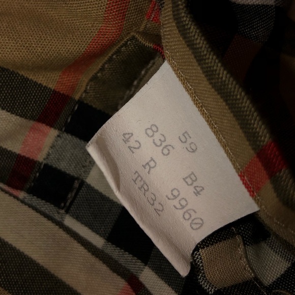 🌺VINTAGE burberry trench coat with removable zippered lining /vest 🌺 - Picture 11 of 16